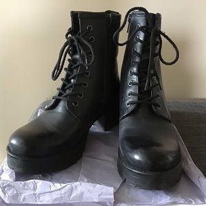 Laced up platform all leather ankle booties